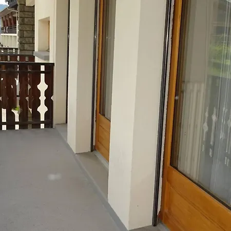 2 Pieces Renove, 5 Pers, Centre, Wifi, Garage - Fr-1-802-11